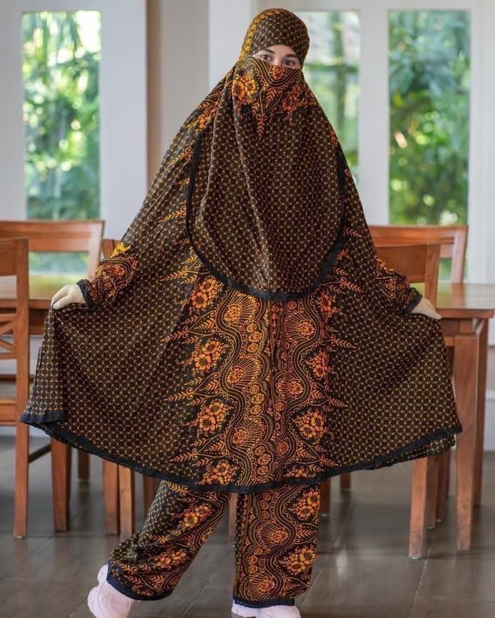 খিমার প্লাজু সেট