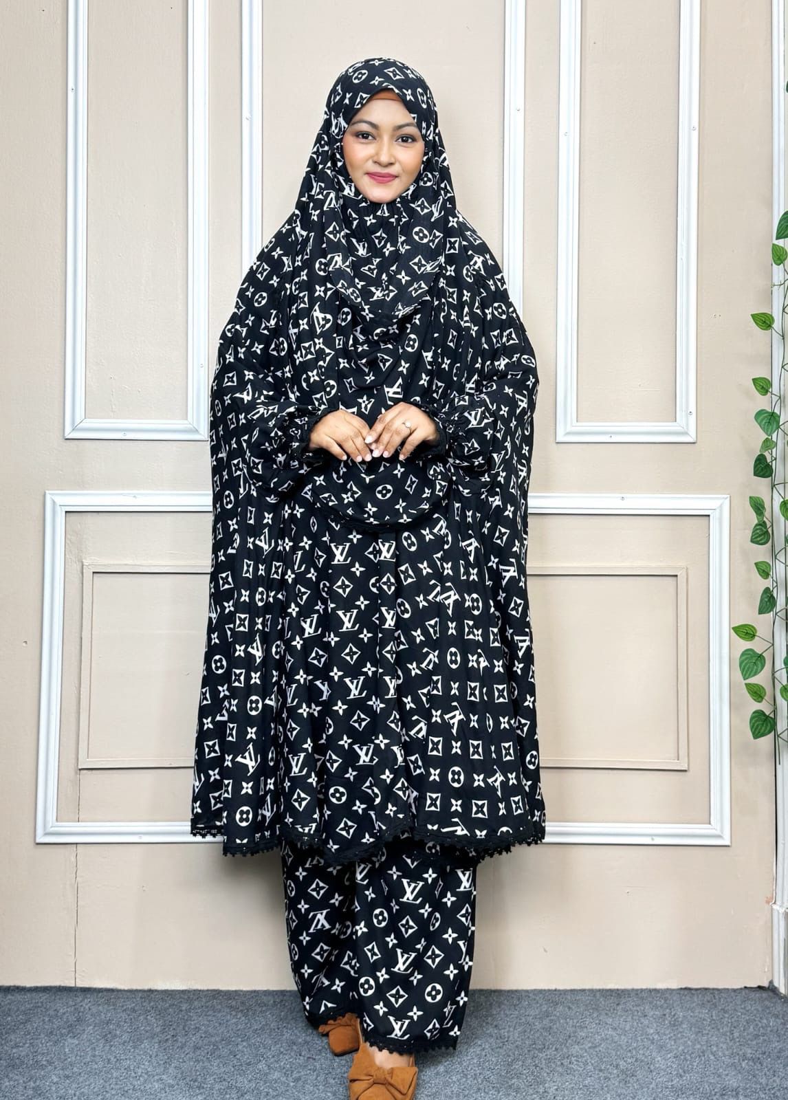 খিমার প্লাজু সেট