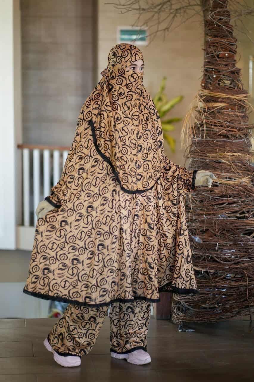 খিমার প্লাজু সেট